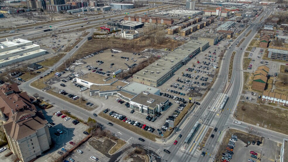 More Photos Of 1700 Boul Le Corbusier, Laval Land For Sale
