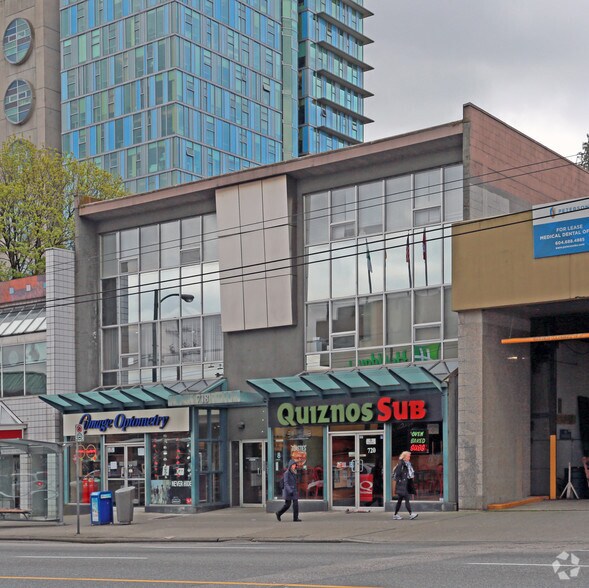 More Photos Of 718-720 W Broadway, Vancouver Medical For Lease