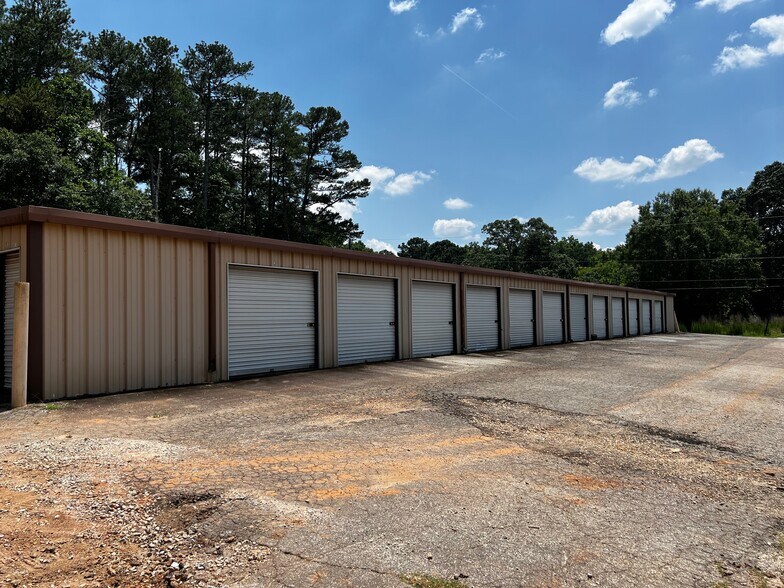 More Photos Of 280 McMillan rd, Dacula Self Storage For Sale
