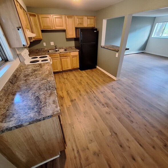More Photos Of 1065 Magnolia St, Colorado Springs Apartments For Sale