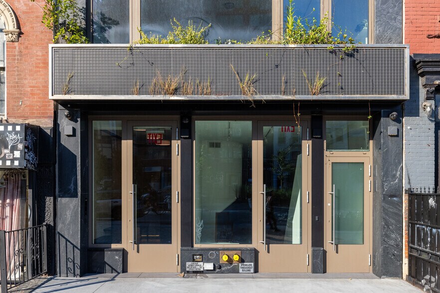 More Photos Of 118 E 1st St, New York Apartments For Sale