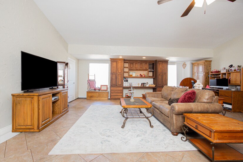 More Photos Of 18501 County Road 3131, Gladewater Multifamily For Sale