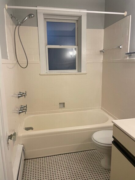 More Photos Of 7700 Shirley Dr, Clayton Apartments For Sale