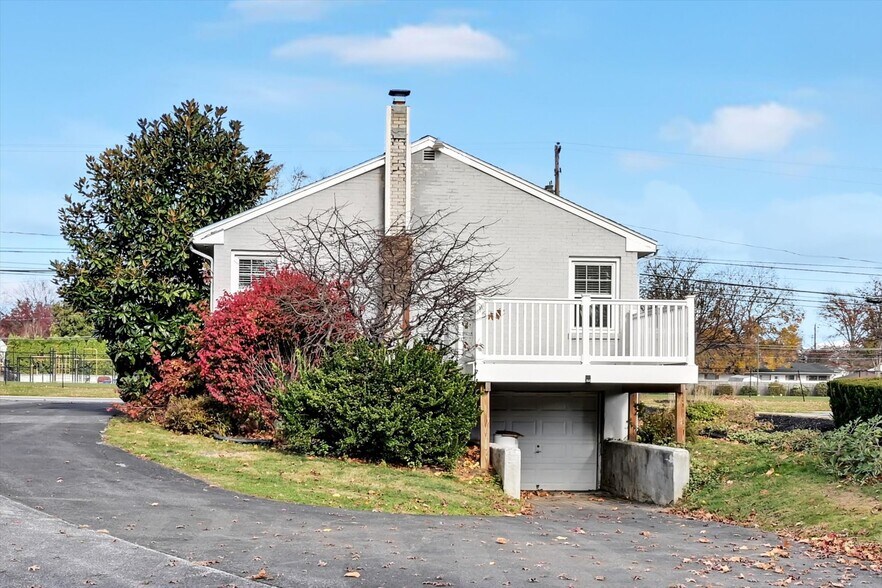 More Photos Of 3419 Market St, Camp Hill Storefront Retail Office For Sale