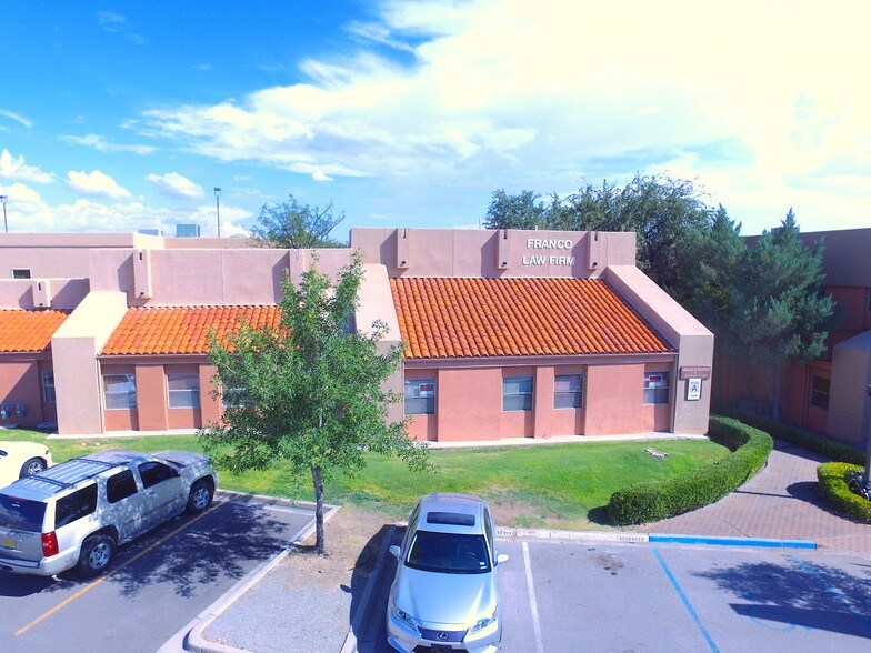 More Photos Of 2000 E Lohman Ave, Las Cruces Office For Lease