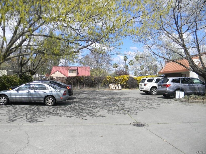 More Photos Of 1051 Mangrove Ave, Chico Office For Lease