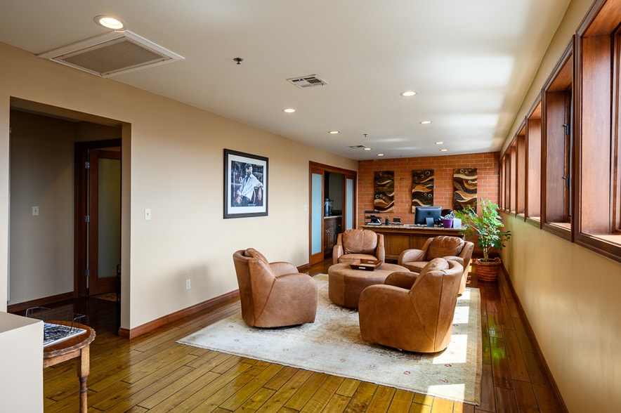 More Photos Of 122 Sheldon St, El Segundo Loft Creative Space For Sale