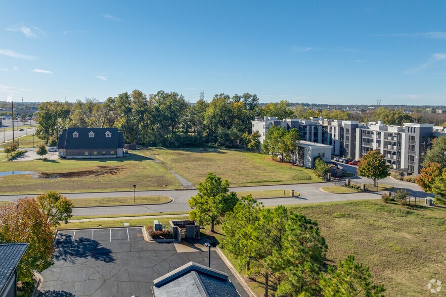 More Photos Of 2722 E 93rd St, Tulsa Land For Sale