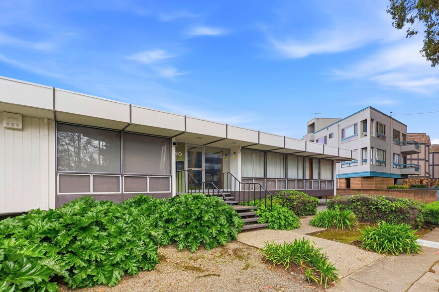 More Photos Of 90 El Camino Real, Burlingame Office For Sale
