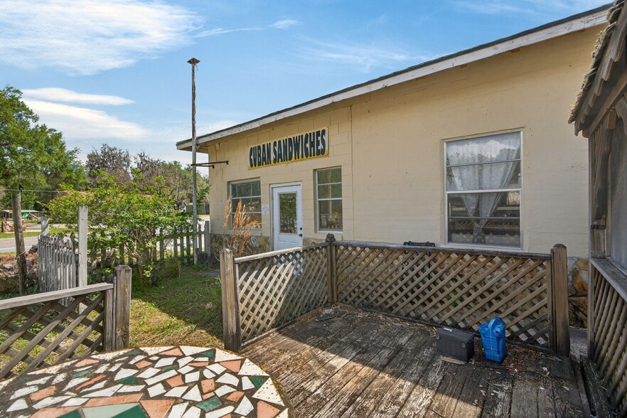More Photos Of 800 S US 301, Sumterville Restaurant For Sale