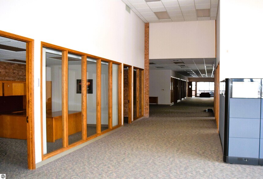 More Photos Of 311 Woodworth Ave, Alma Office Residential For Sale