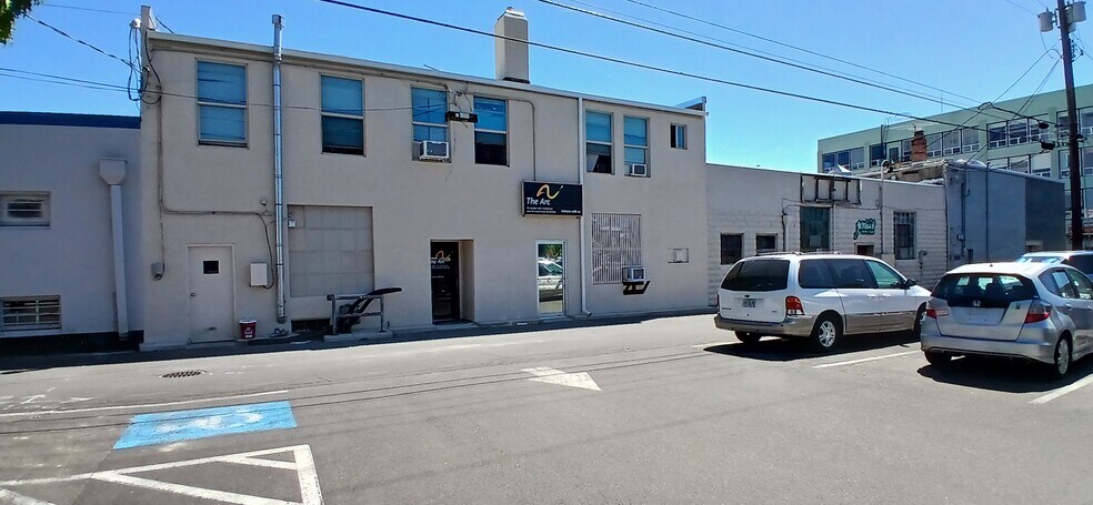 More Photos Of 117-121 N Central, Medford Storefront Retail Office For Sale