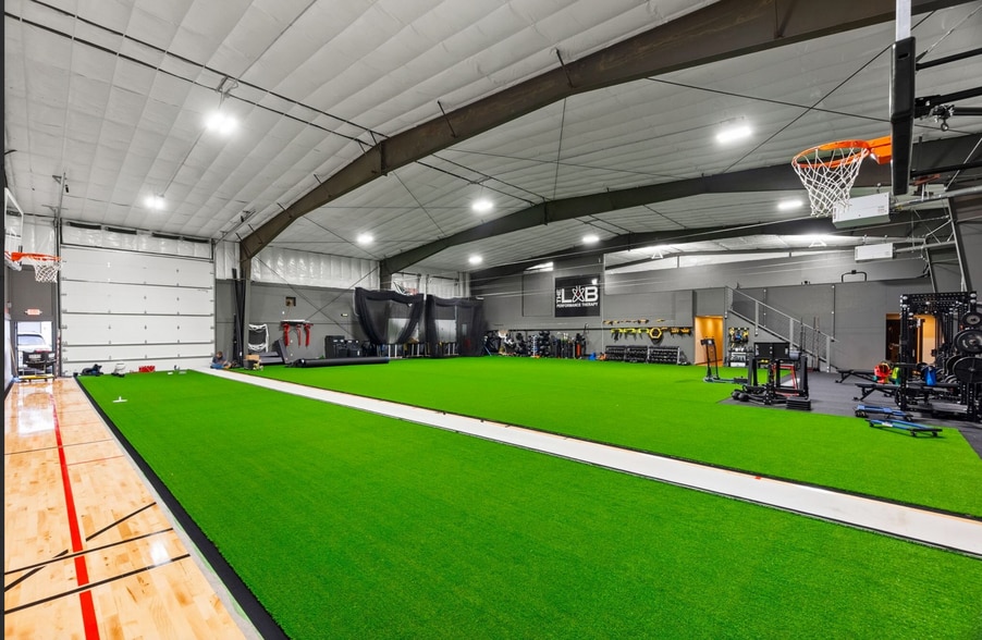 More Photos Of 6311 Rich Rd SE, Olympia Distribution For Sale