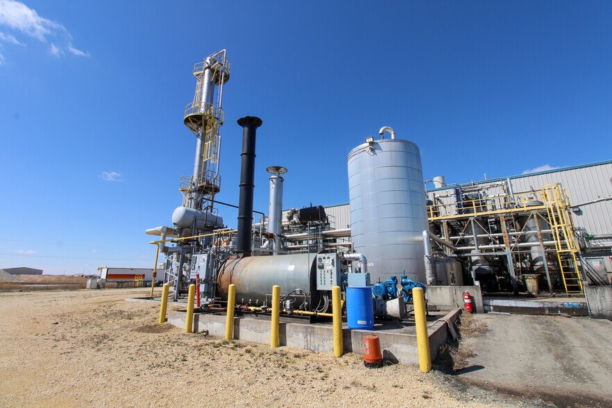More Photos Of 5640 44th Ave S, Clinton Industrial For Sale