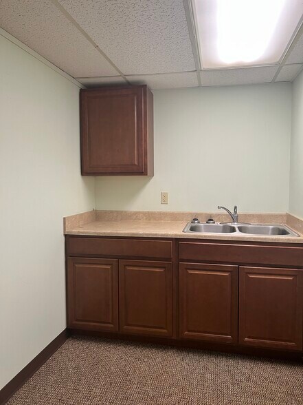 More Photos Of 1329 West Main, Rapid City Office For Lease