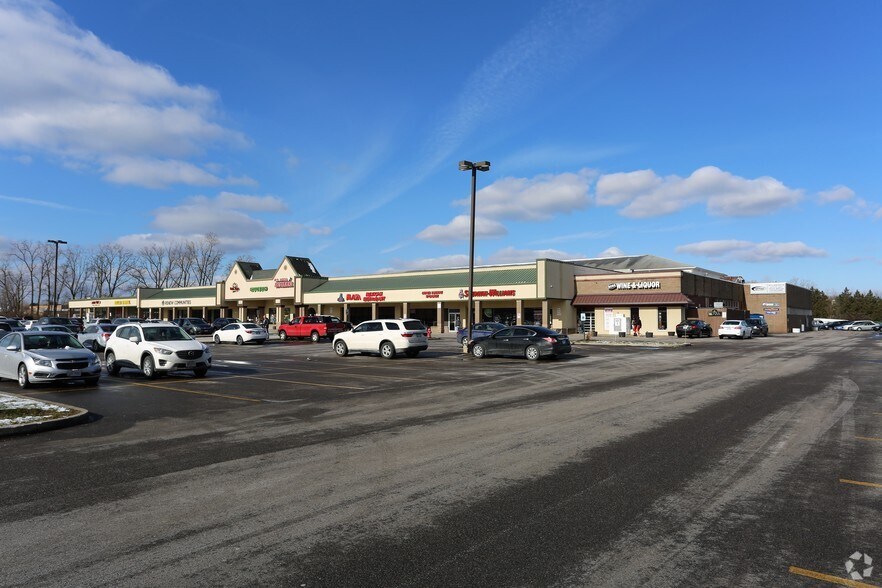 Primary Photo Of 350-394 W Bagley Rd, Berea Unknown For Lease