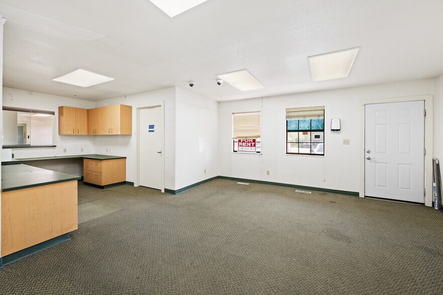 More Photos Of 5295 Sun Valley Boulevard, Sun Valley Medical For Lease