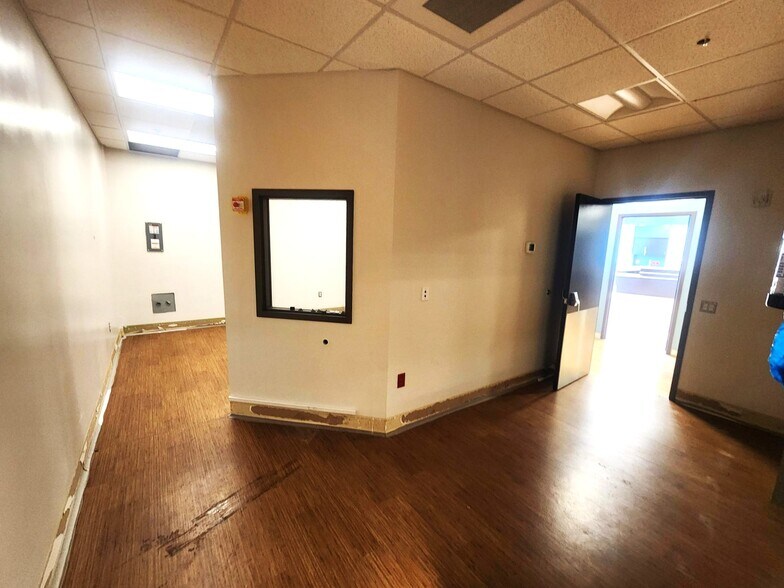 More Photos Of 2035 S Pueblo Blvd, Pueblo Freestanding For Lease