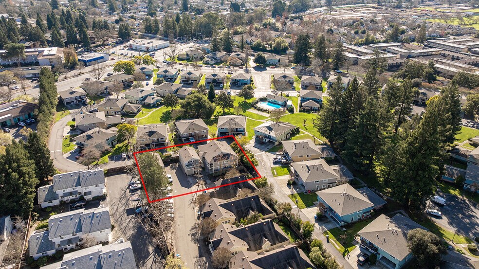 Primary Photo Of 2131 Naomi Pl, Santa Rosa Apartments For Sale