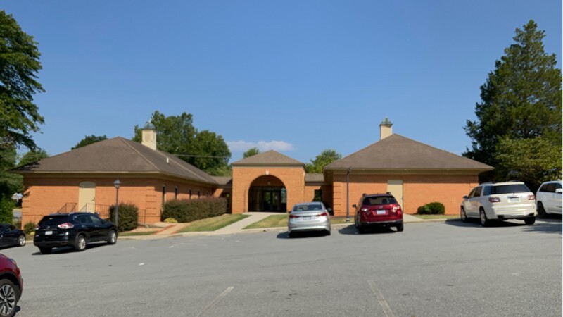 Primary Photo Of 3617 Old Forest Rd, Lynchburg Medical For Sale