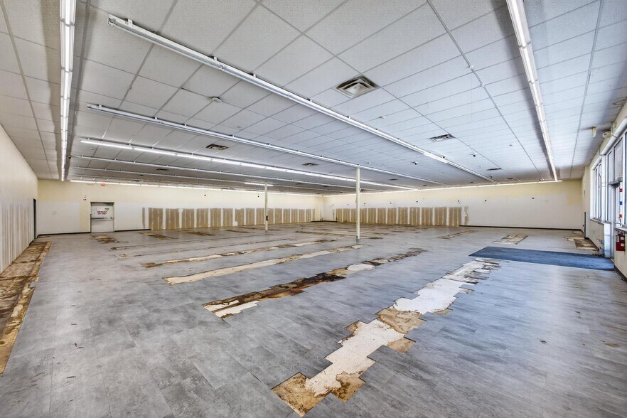 More Photos Of 13995 Broxton Bridge rd, Ehrhardt General Retail For Sale