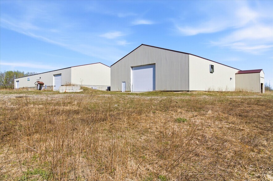 More Photos Of 24104 755th Ave, Albert Lea Warehouse For Sale