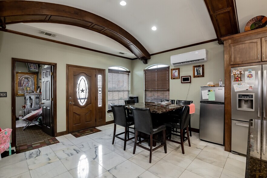 More Photos Of 3005 Houston Hwy, Victoria Hotel For Sale