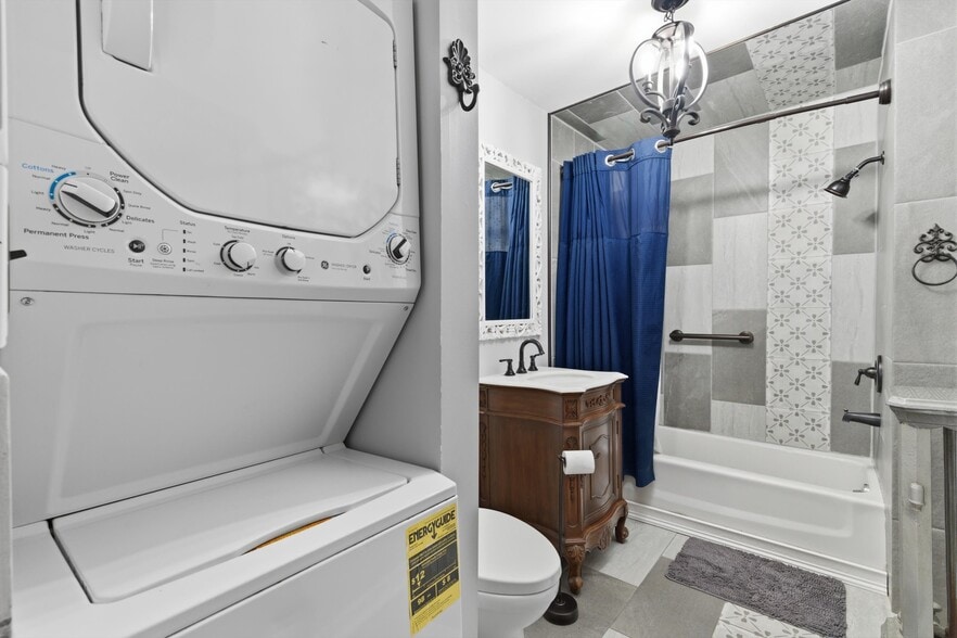 More Photos Of 56 Henry St, Saratoga Springs Multifamily For Sale