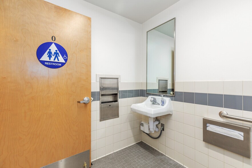 More Photos Of 909-943 Corporate Way, Fremont Research And Development For Sale