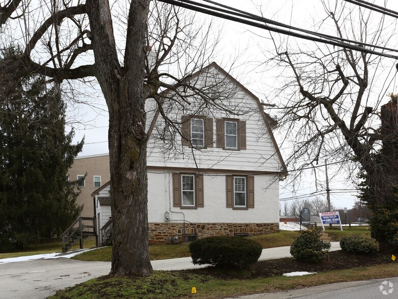 More Photos Of 397 W Lancaster Ave, Malvern Office For Sale