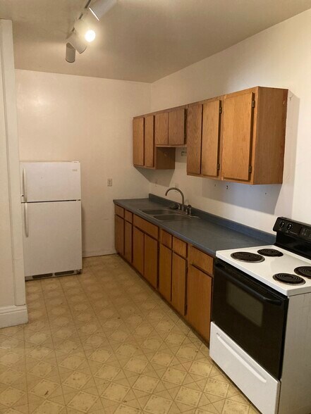 More Photos Of 26 Elmwood Ave, Philmont Apartments For Sale
