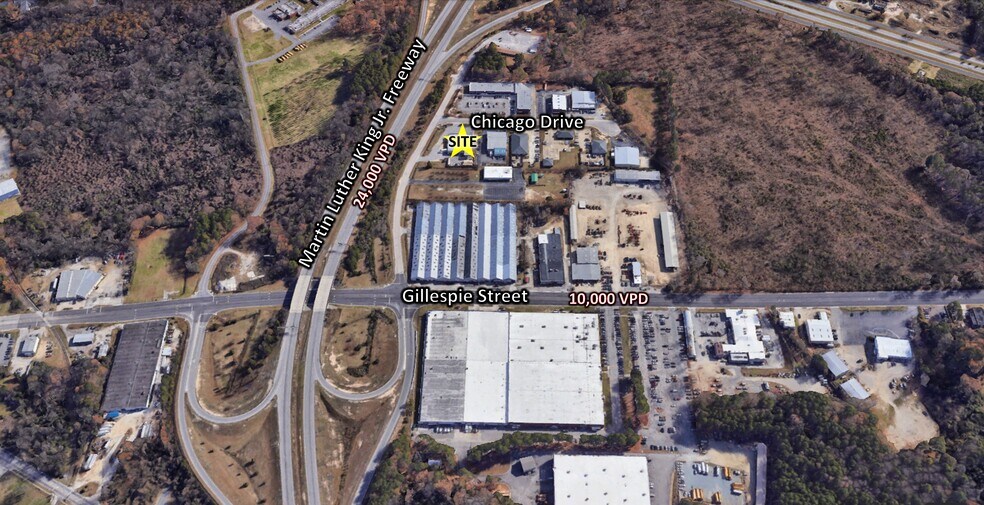 More Photos Of 404 Chicago Dr, Fayetteville Flex For Lease