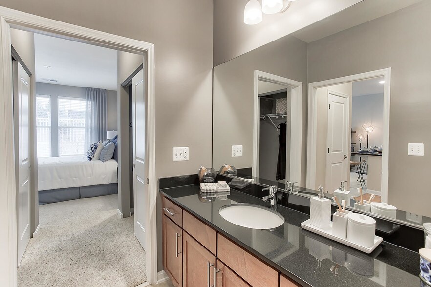 More Photos Of 4211 Ridge Top Rd, Fairfax Apartments For Lease