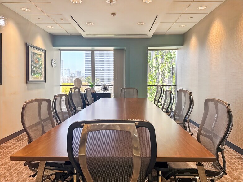 More Photos Of 2029 Century Park E, Los Angeles Coworking Space