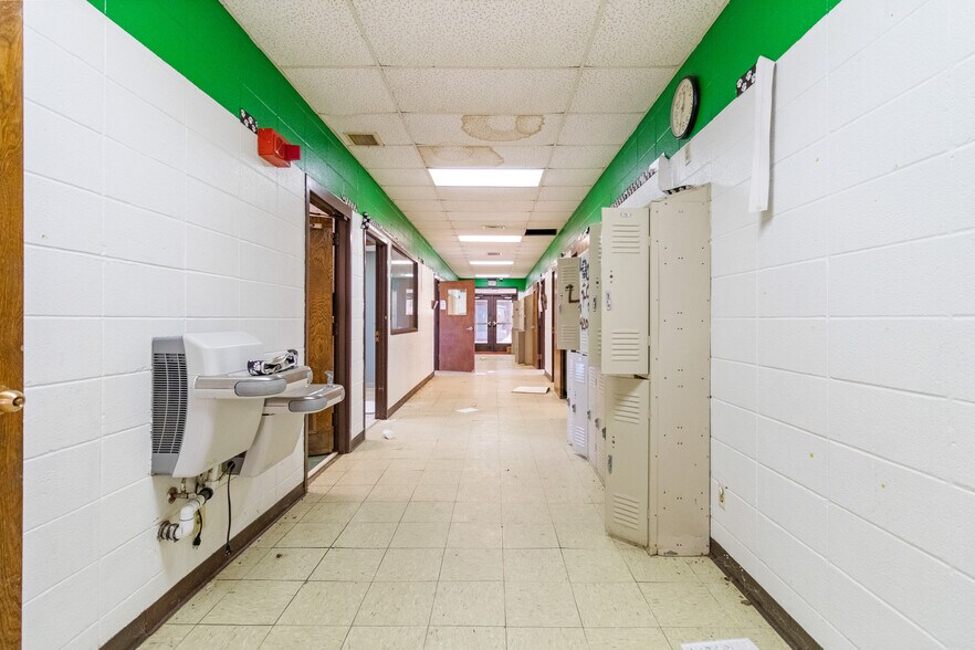 More Photos Of 214 N School St, Winfield Light Distribution For Sale