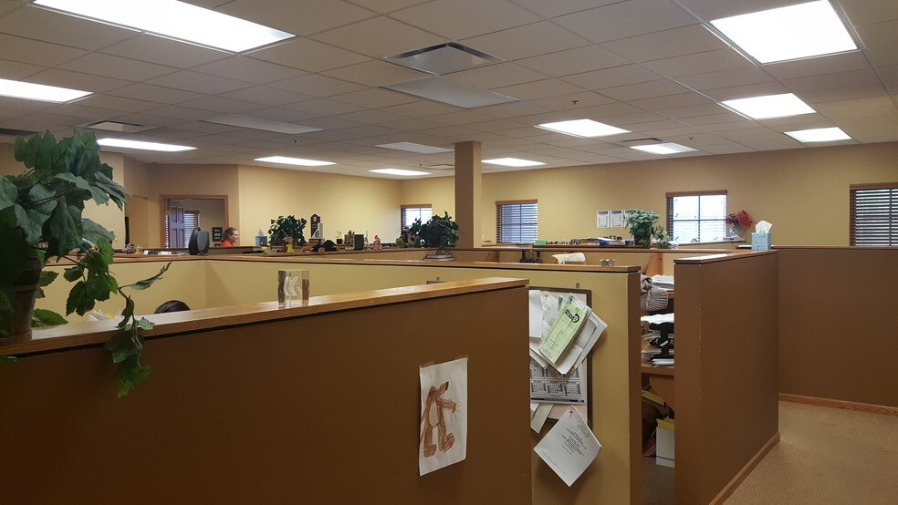 More Photos Of 18400 Maple Creek Dr, Tinley Park Medical For Sale