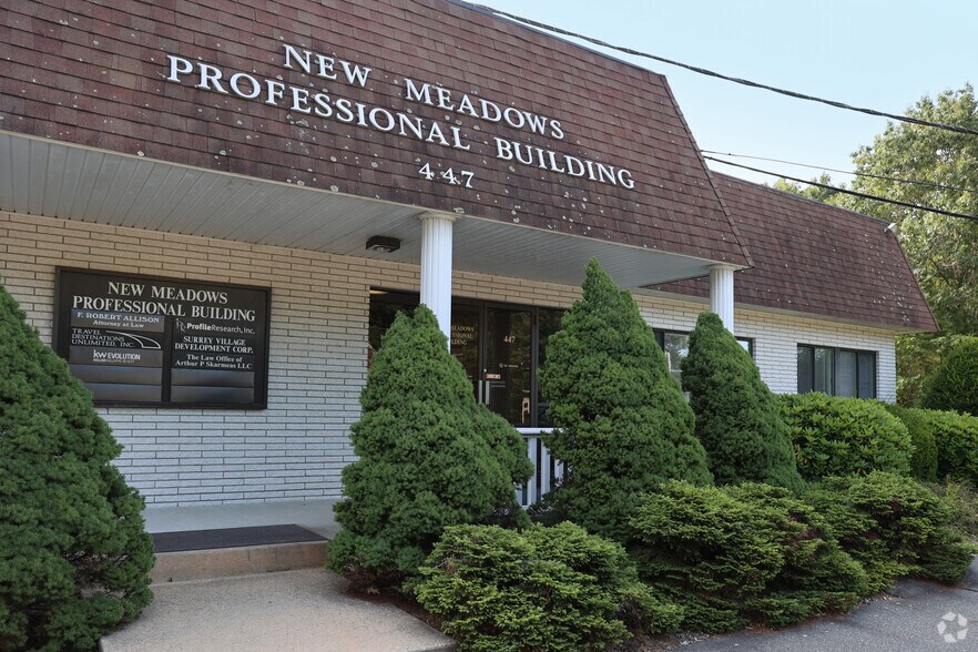 More Photos Of 447 Boston St, Topsfield Office For Lease