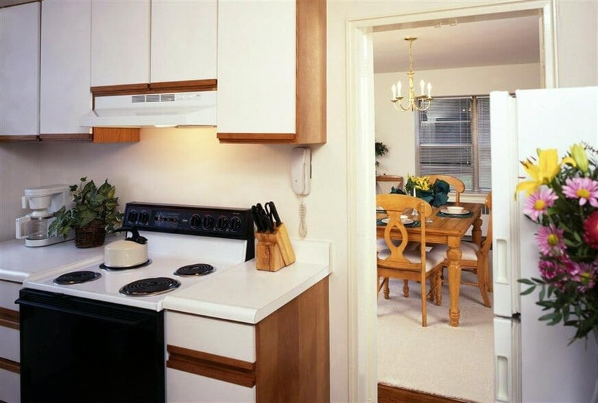 More Photos Of 305 S Warminster Rd, Hatboro Apartments For Sale