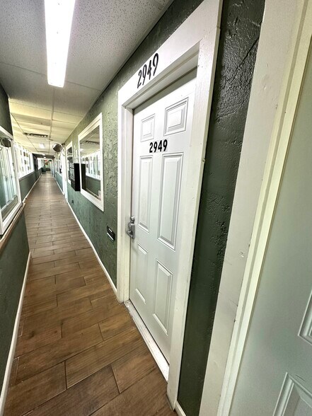 More Photos Of 2911-2943 Sammy Davis Jr Dr, Las Vegas General Retail For Lease