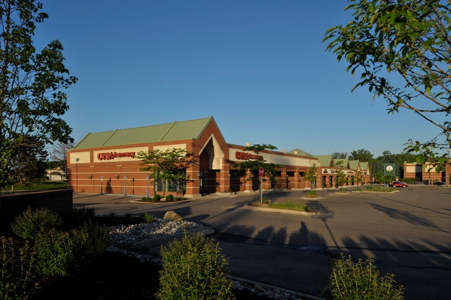 More Photos Of 2045-2129 W South Blvd W, Troy Unknown For Lease