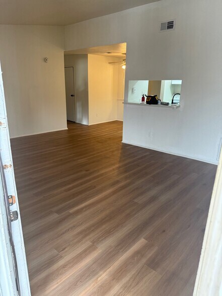 More Photos Of 12606 Ashford Meadow Dr, Houston Multifamily For Sale
