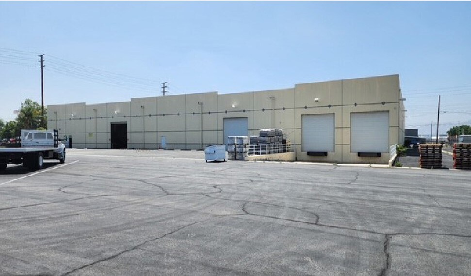 More Photos Of 190 E Mill St, San Bernardino Warehouse For Lease