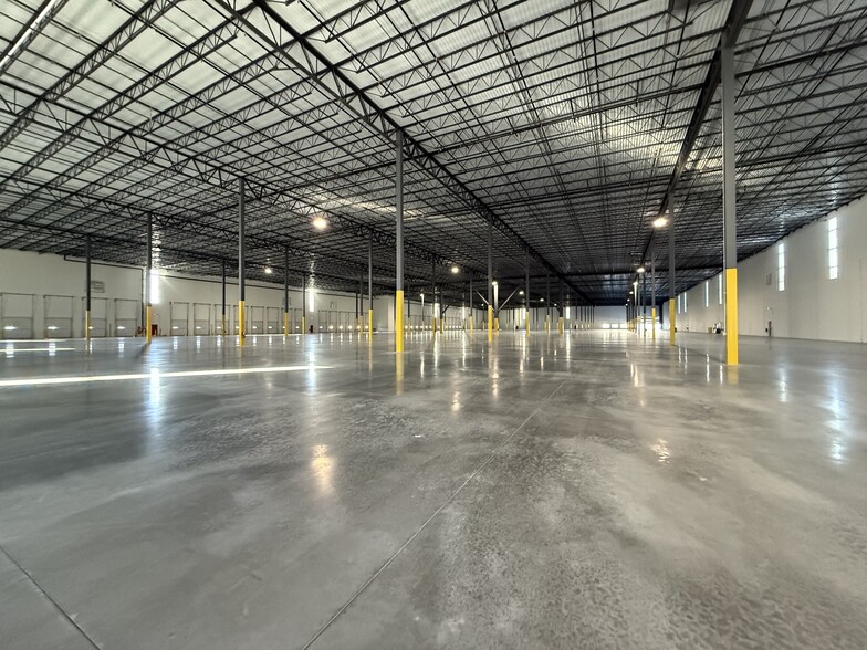 More Photos Of 201 Tabor Rd, Morris Plains Unknown For Lease