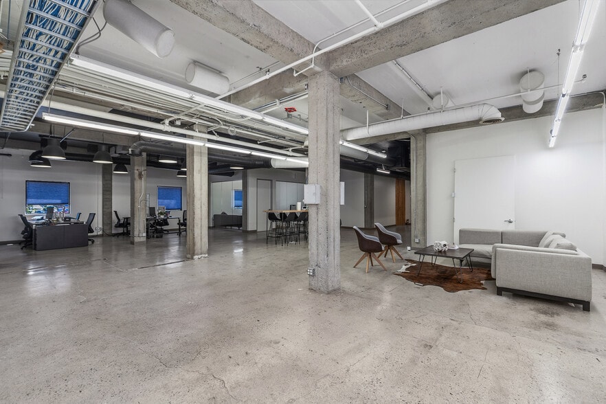 More Photos Of 580 Broadway St, Laguna Beach Office For Lease