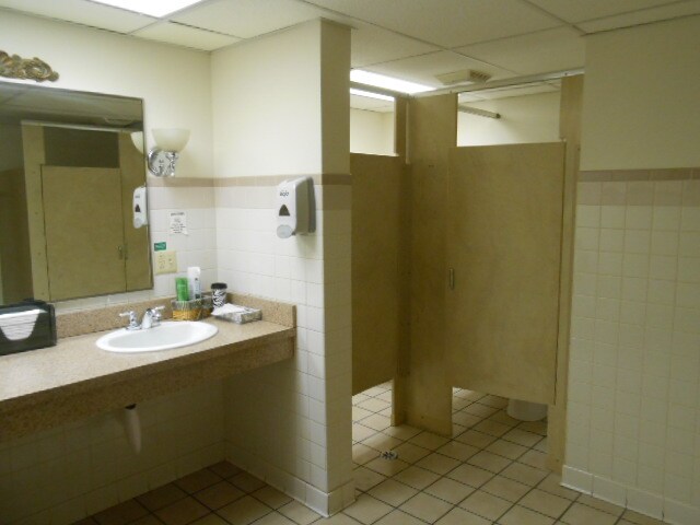 More Photos Of 50-62 W Main St, Chillicothe Office For Lease