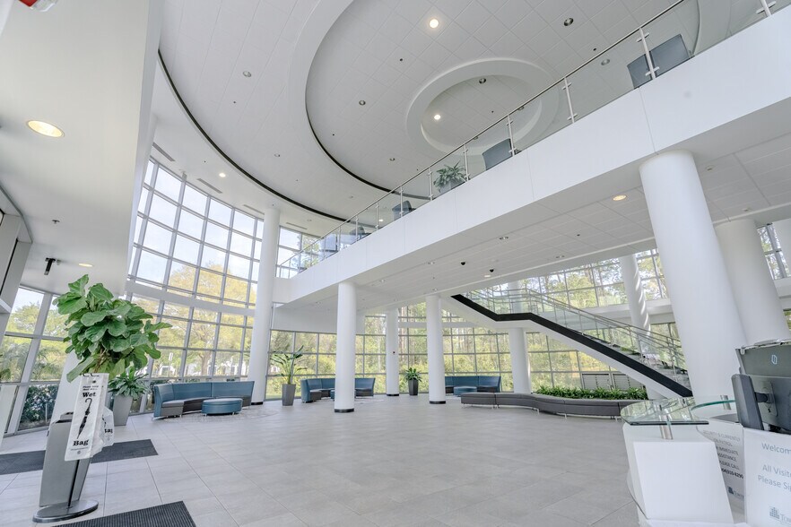 More Photos Of 12650 Ingenuity Dr, Orlando Office For Lease