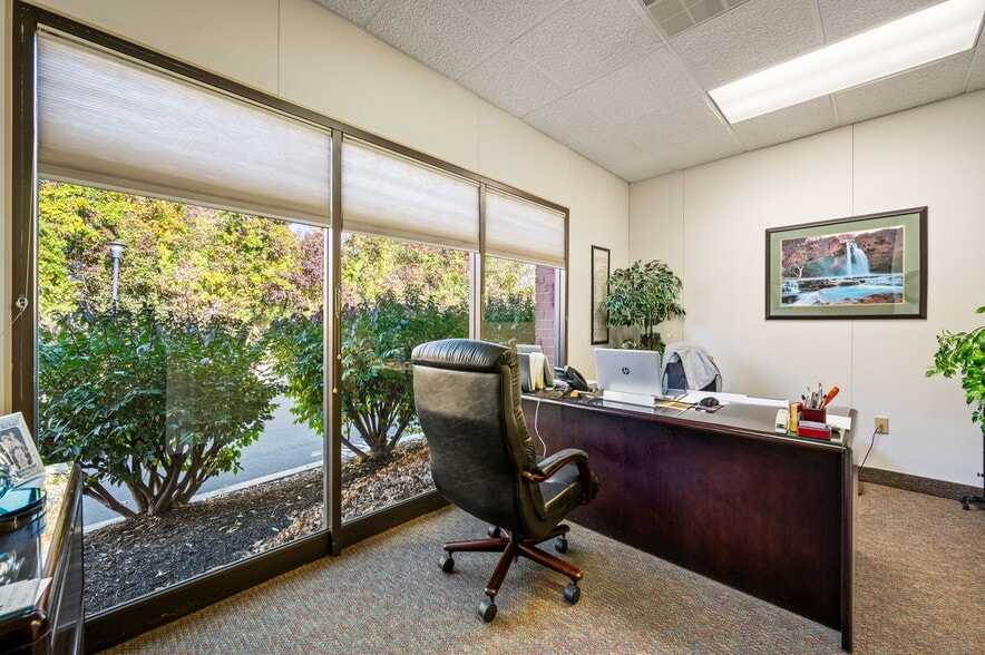More Photos Of 2031 N Broad St, Lansdale Medical For Sale