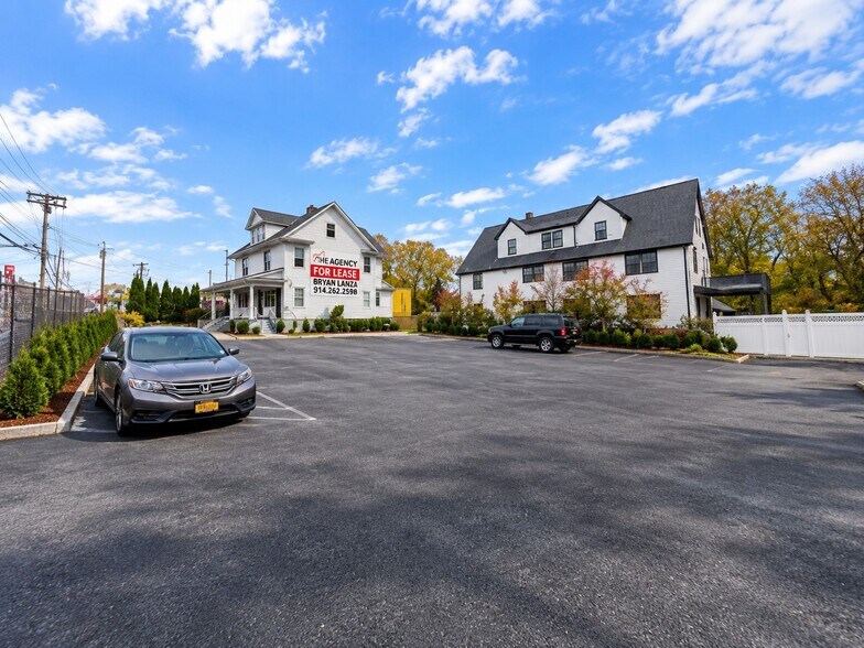 More Photos Of 578 Tarrytown Rd, White Plains Storefront Retail Office For Lease