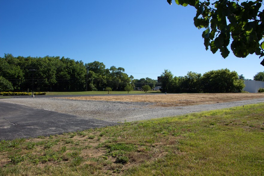 More Photos Of 7723 Airport Hwy, Holland Freestanding For Sale