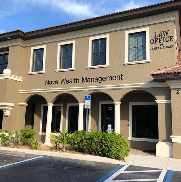 More Photos Of 28089 Vanderbilt Dr, Bonita Springs Office For Lease